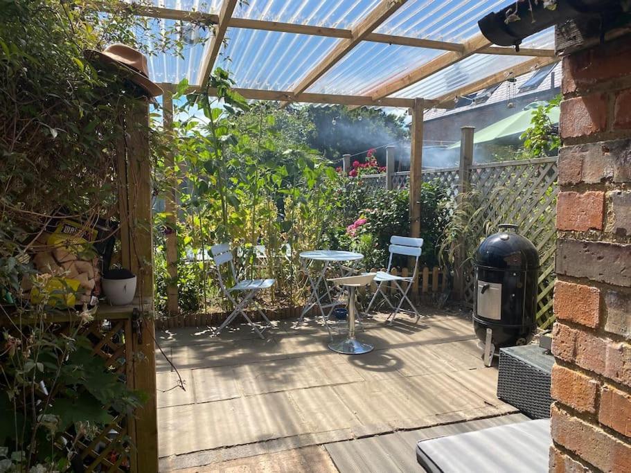 Duck Terrace With Gym Duckling Stays Kibworth Harcourt Εξωτερικό φωτογραφία